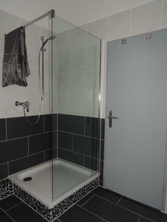 Zentrales Apartment In Gelsenkirchen Kültér fotó